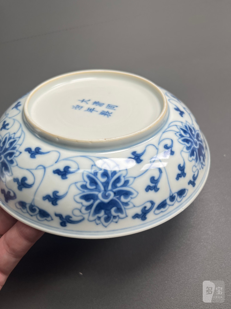 清同治  青花缠枝莲纹盘（一对） - 图8